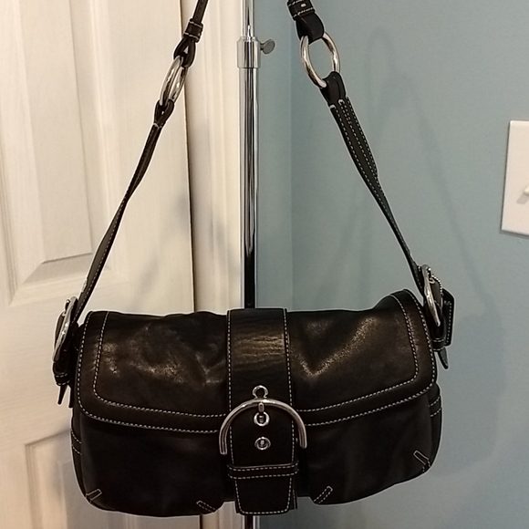 Coach Handbags - Coach Bag